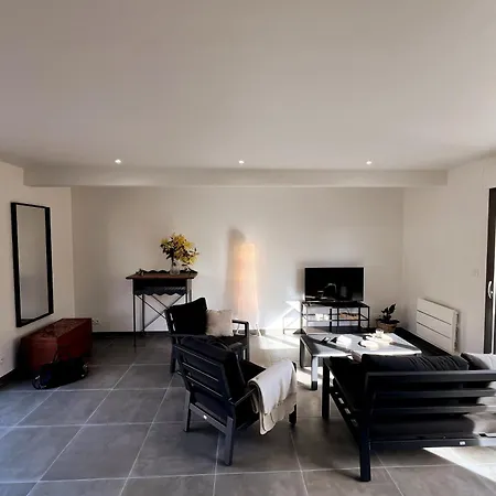 Maison 2 *